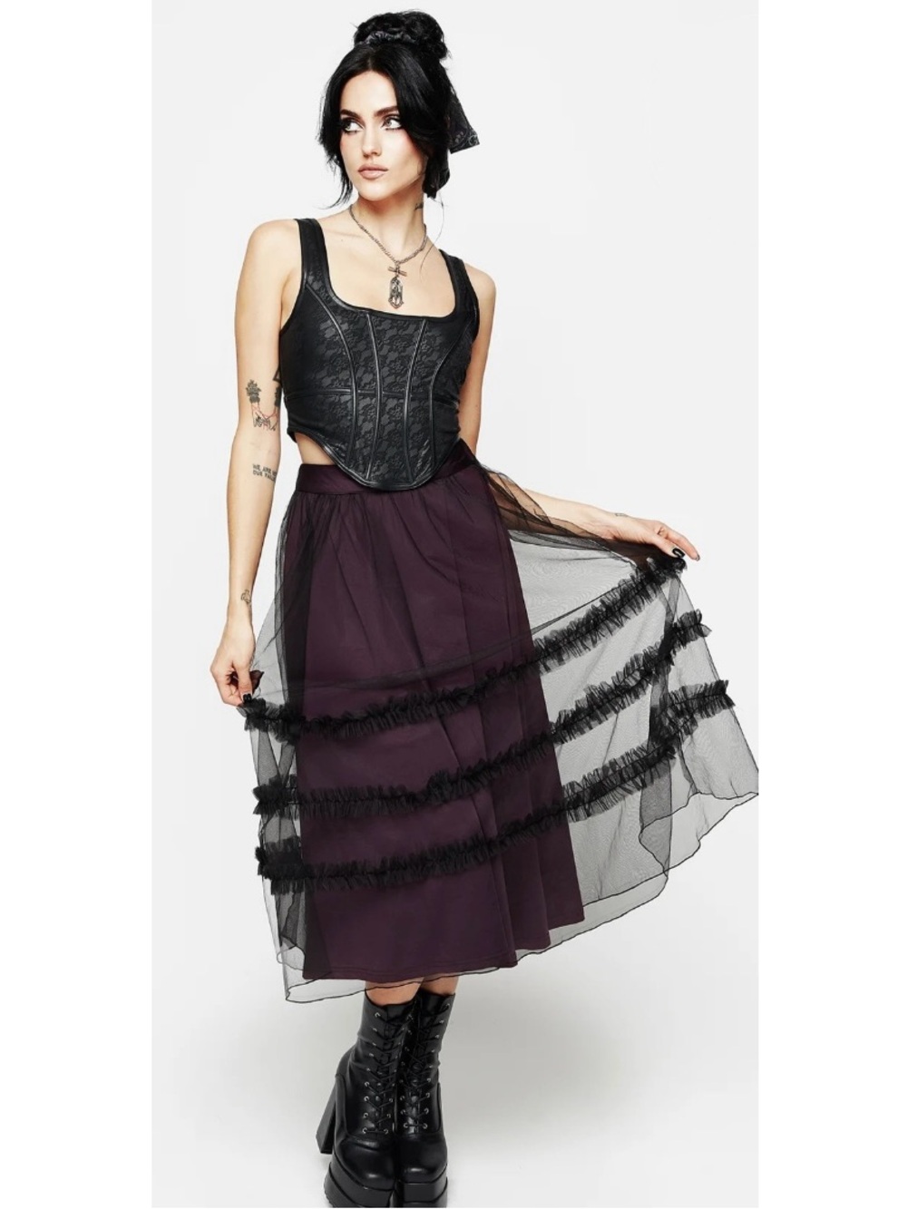 Disturbia Wanderer Contrast Lining Tiered
Midi Skirt XS